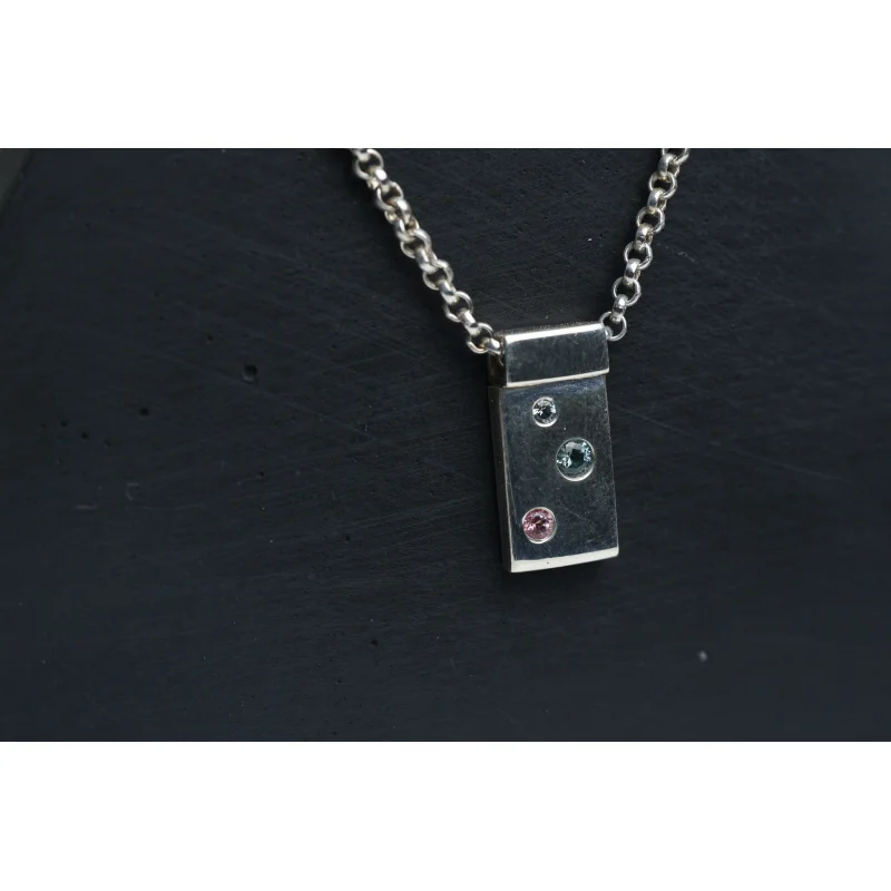 Sapphire trio Necklace